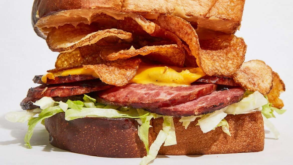 10 Restaurants in New Orleans for Treating Yourself